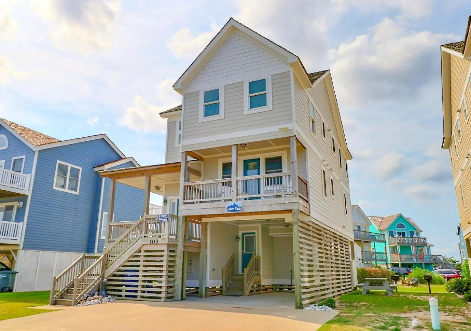 Holiday home 6156 Family Tides 2 Min Walk To Hot Tub Nags Head