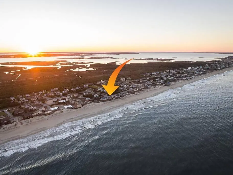 Oceanfront With Panoramic Views Newly Renovated Holiday home *