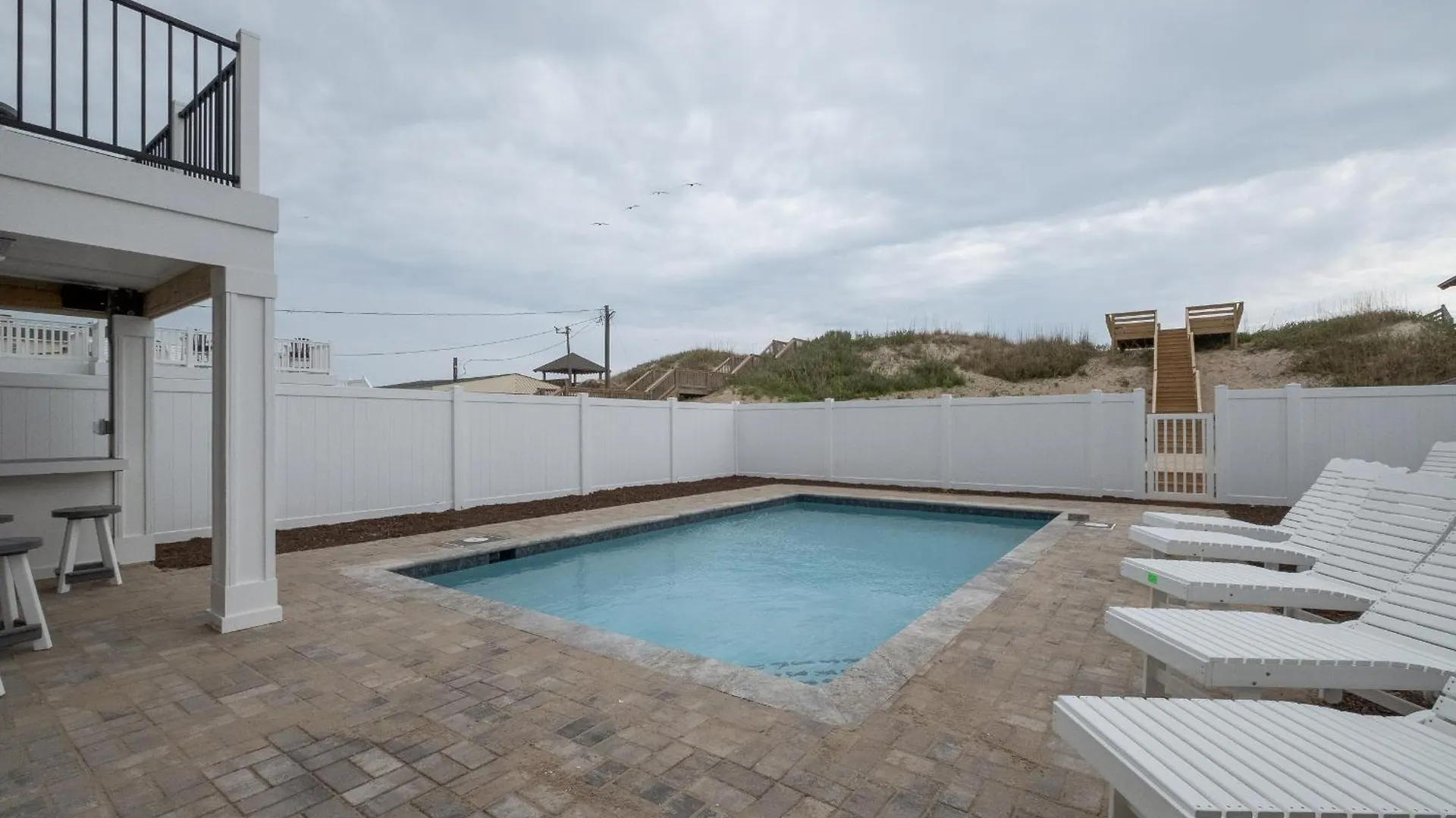 5705 - Edgewater View By Realty Holiday home *