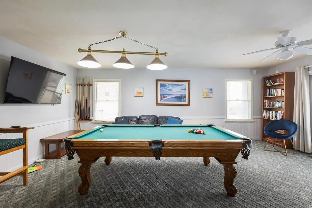 Semi-oceanfront 8 Bed With Pool Ocean Views *