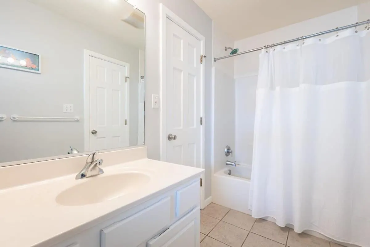 Semi-oceanfront 8 Bed With Pool Ocean Views Holiday home