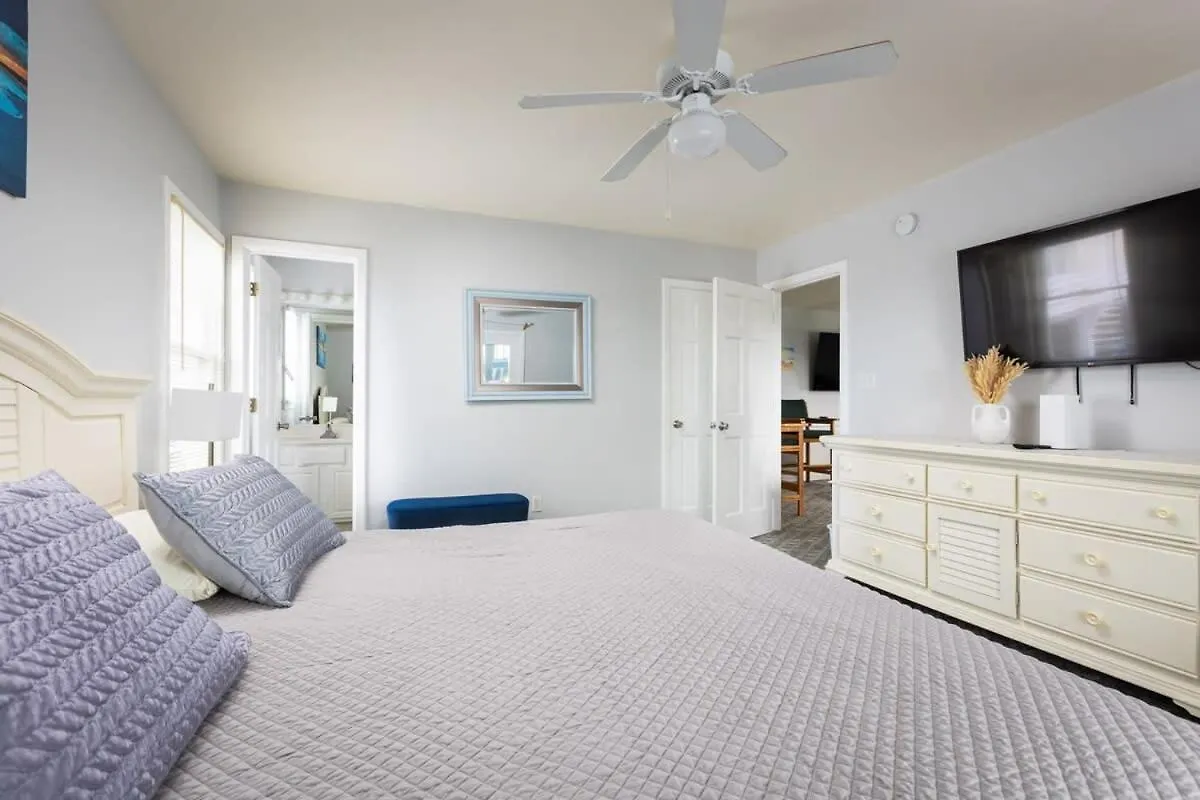 Holiday home Semi-oceanfront 8 Bed With Pool Ocean Views