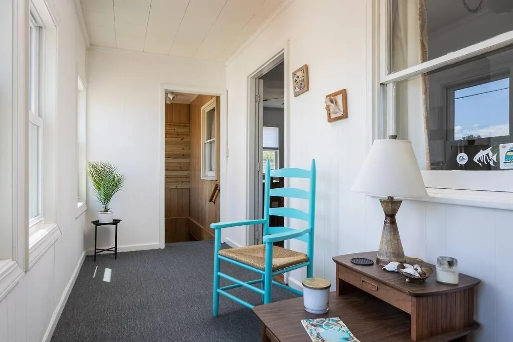 Cozy Walkable To With Hot Tub * Nags Head
