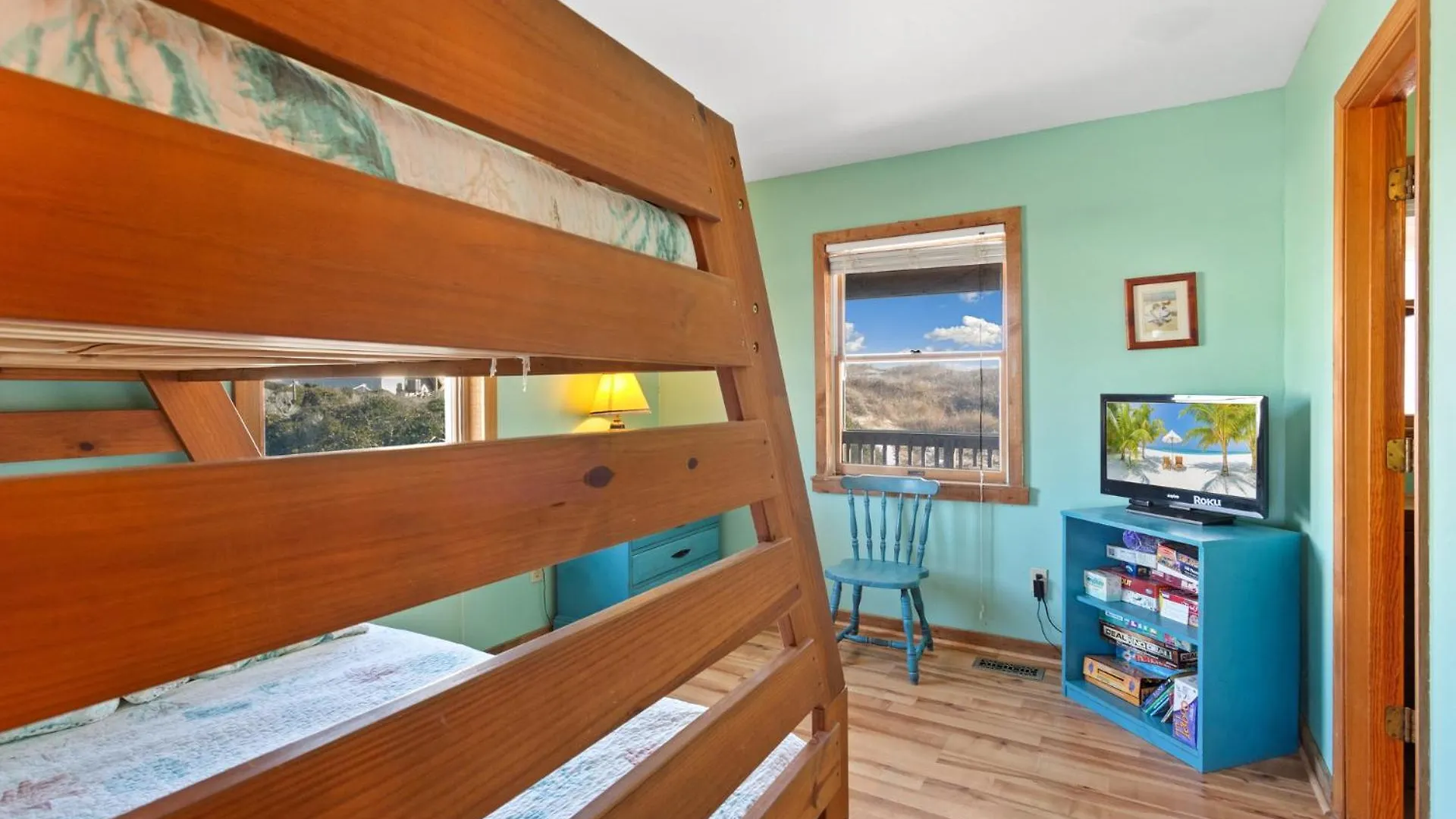7100 Pelican Oasis 1 Min Walk To The Nags Head