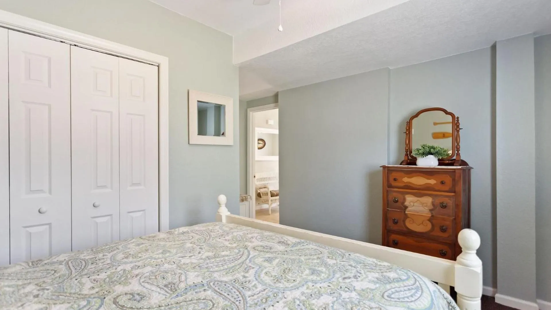 Holiday home 6018 Wave Manor 2 Min Walk To Hot Tub Nags Head