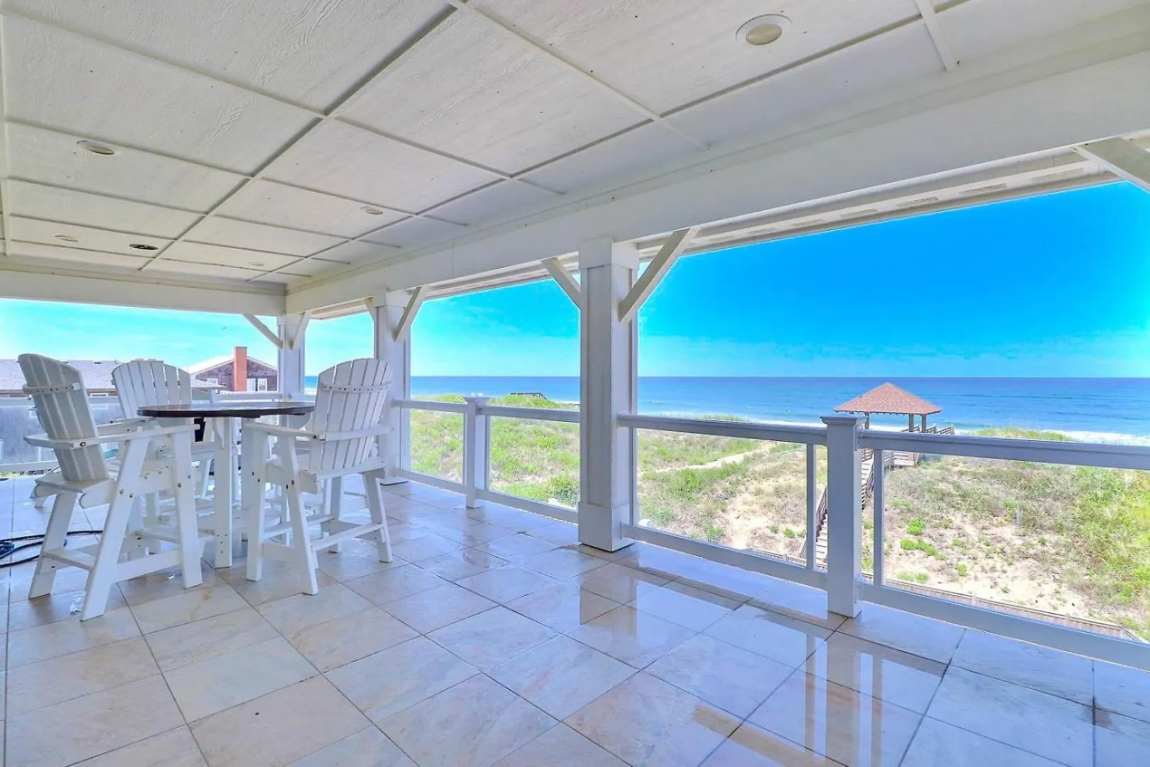 6007 Happy Sol Oceanfront Heatable Pool *