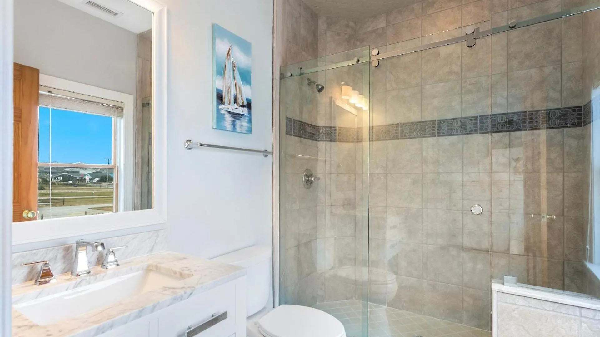 Holiday home Just Fab 8 Bedrooms Oceanfront Luxury Saltwater Pool Elevator Game Nags Head