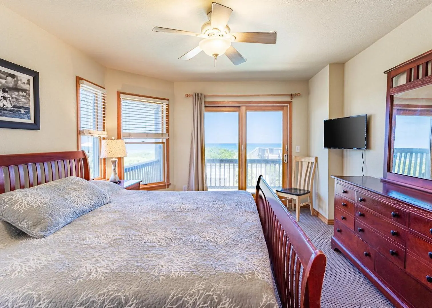 6067 The Pebble Oceanfront