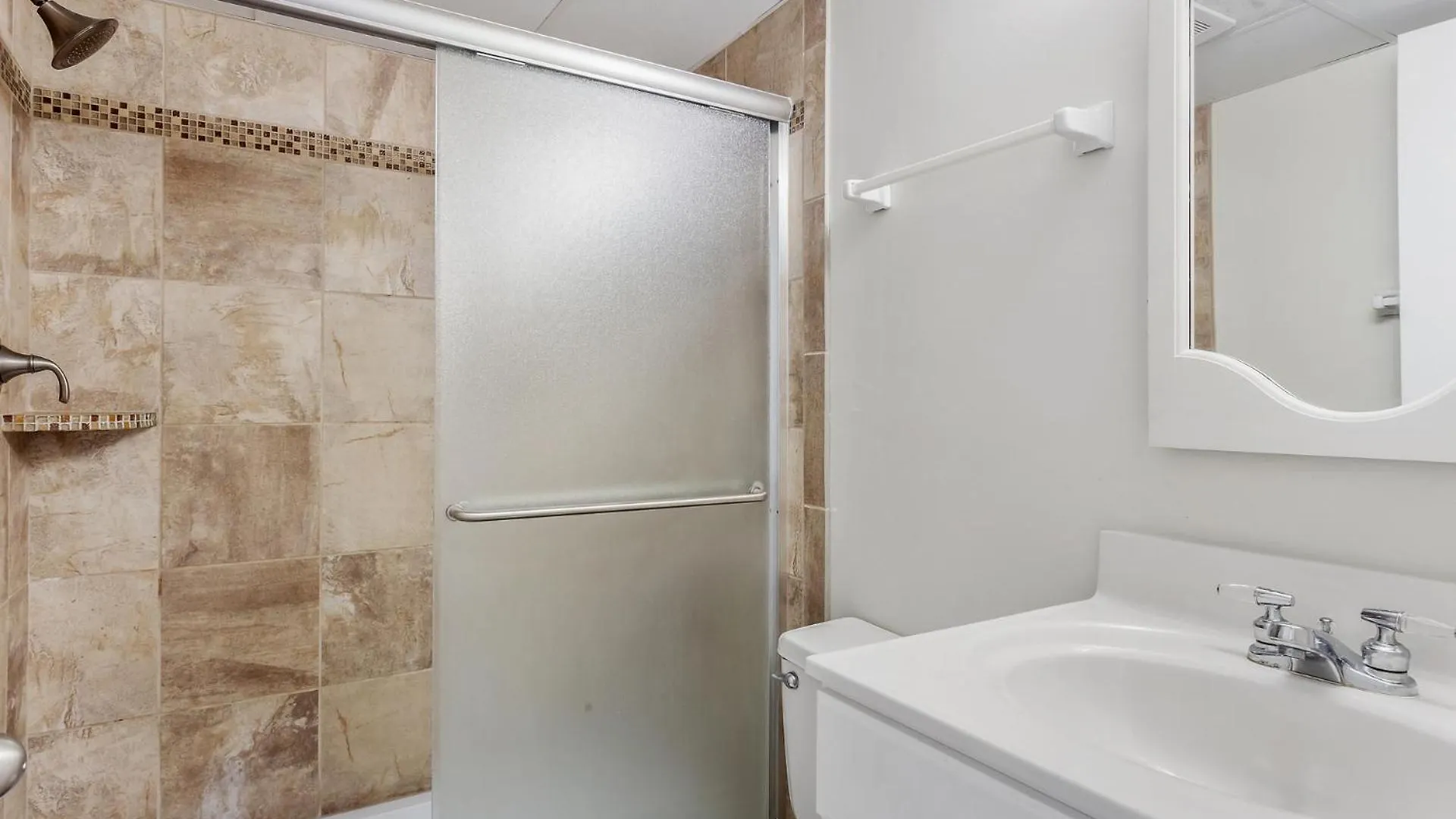 Dl303 Herpy Oceanfront