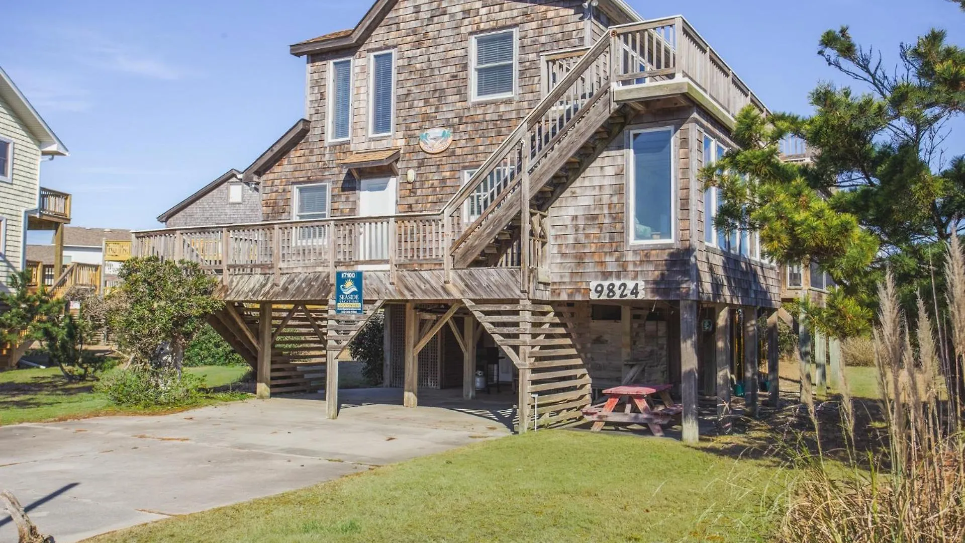 7100 Pelican Oasis 1 Min Walk To The
