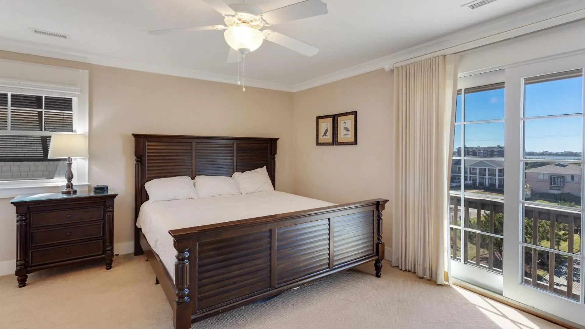 Holiday home Seaside Oasis Luxury Oceanfront Elevator Pool
