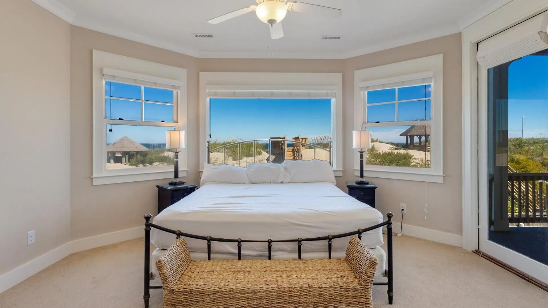 Seaside Oasis Luxury Oceanfront Elevator Pool Nags Head
