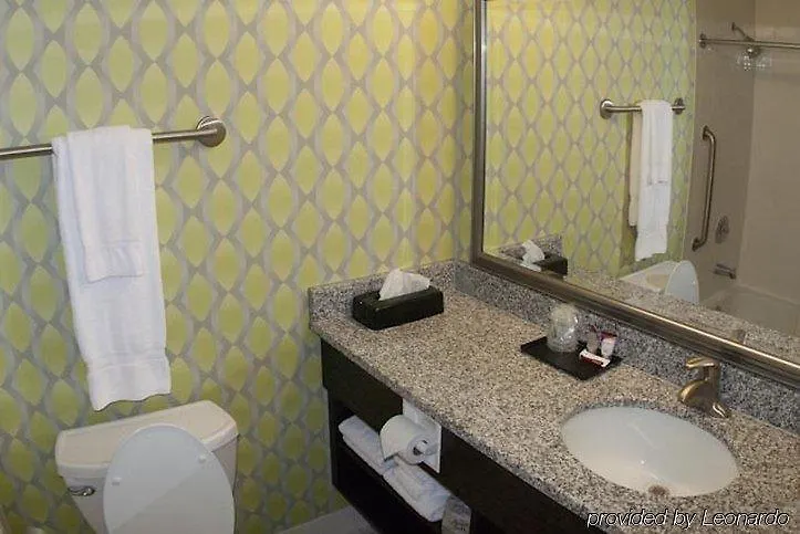 Rezort Express Oceanfront By Ihg Nags Head