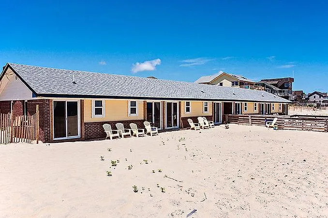 Dolphin Oceanfront - 2*