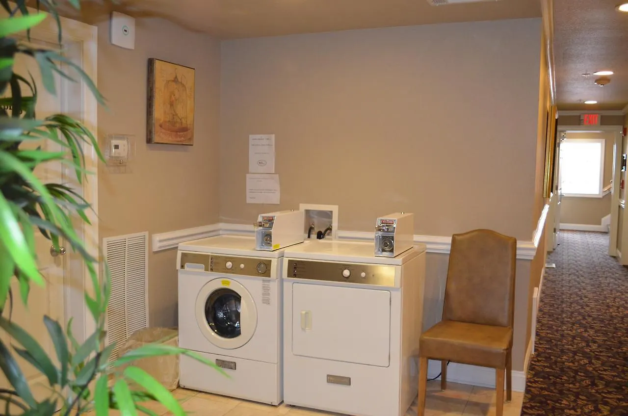 Oasis Suites Hotel