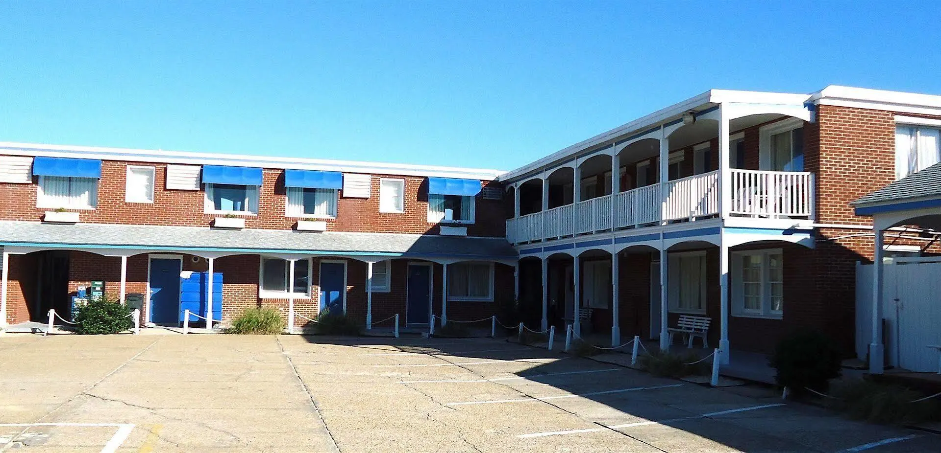 Colonial 2* Nags Head