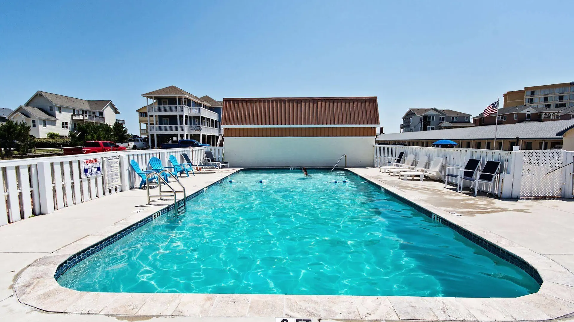Dolphin Oceanfront - Motel 2*