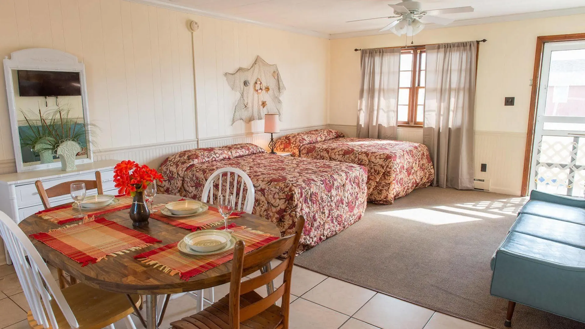 Oceanside Court By Kees Vacations 3*