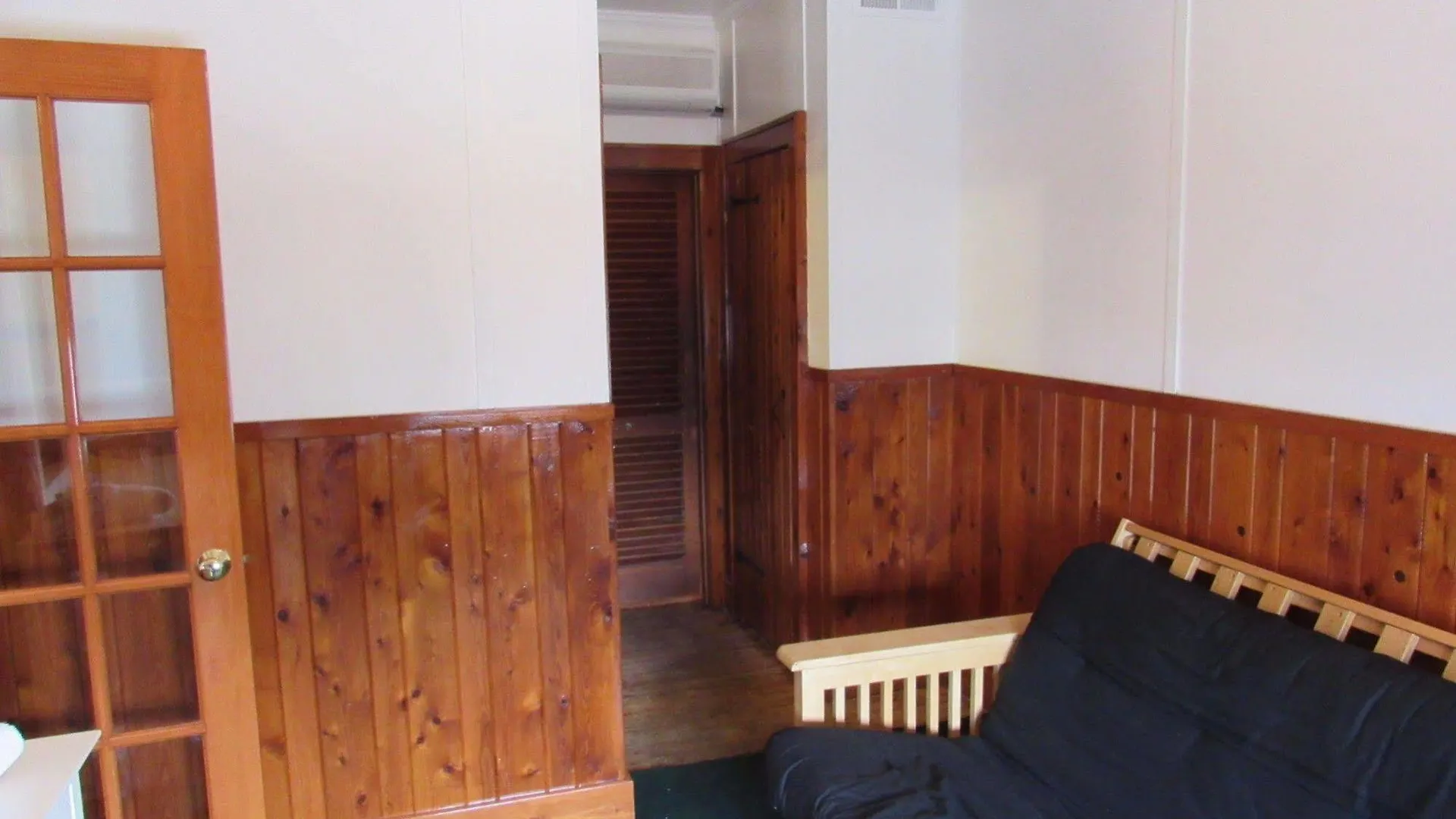 여관 Nags Head Beach Inn 낙스헤드