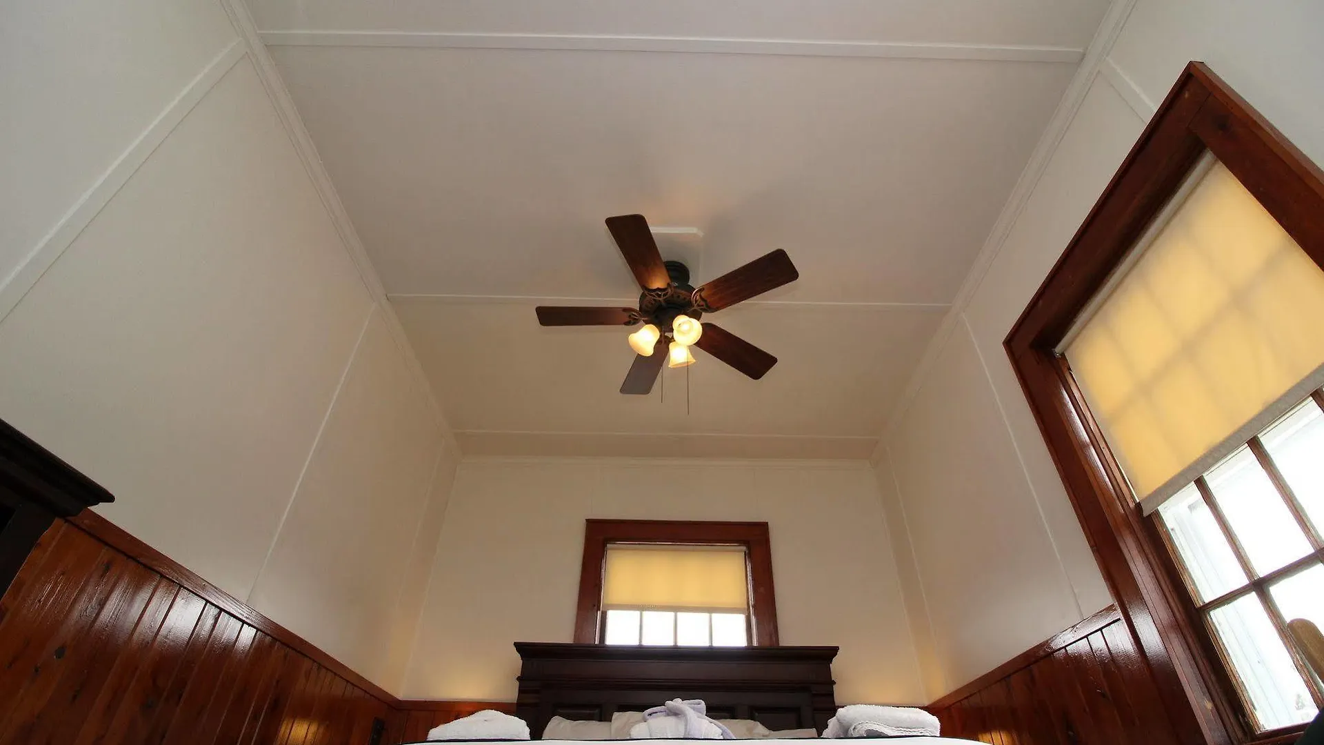 Nags Head Beach Inn 여관 3*