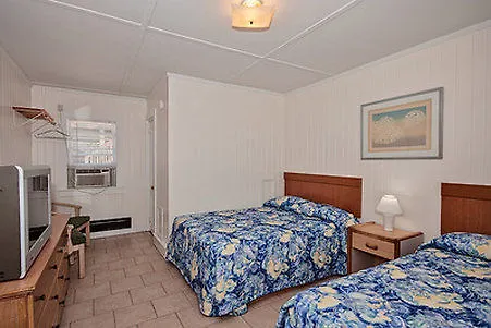 Motel Dolphin Oceanfront - Nags Head