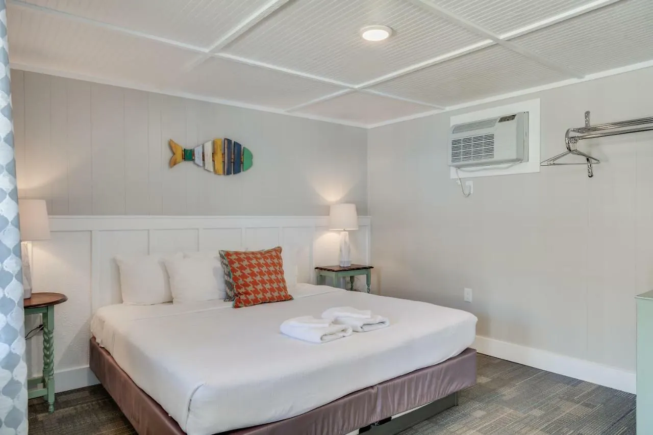 Tar Heel Motel 2*