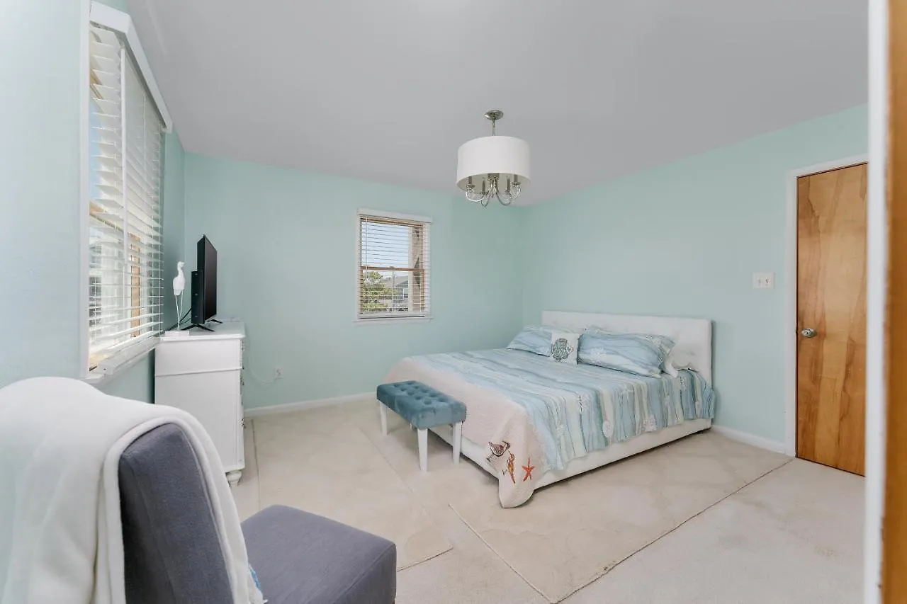 5720 - Island Haven By Realty