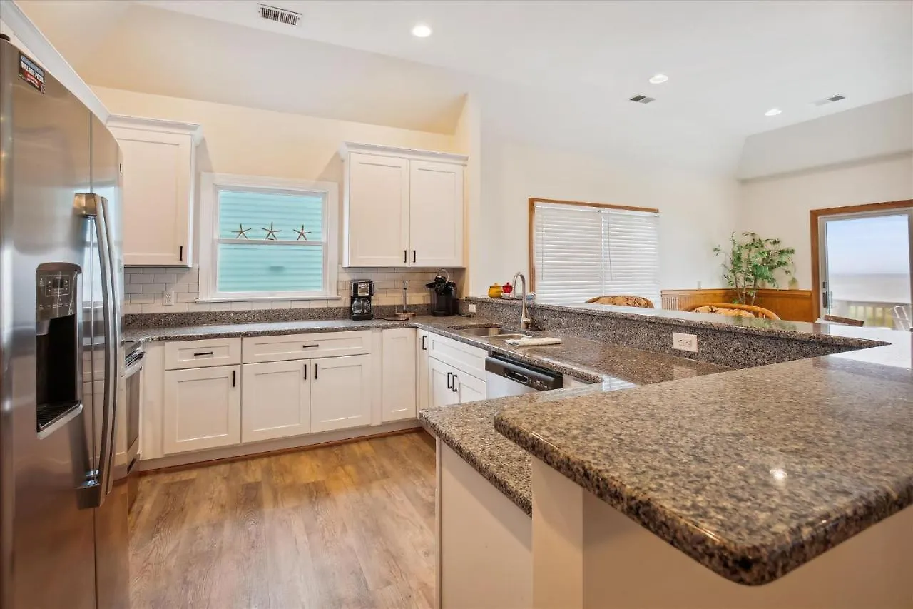 5579 - Sea Pointe 6a By Realty *