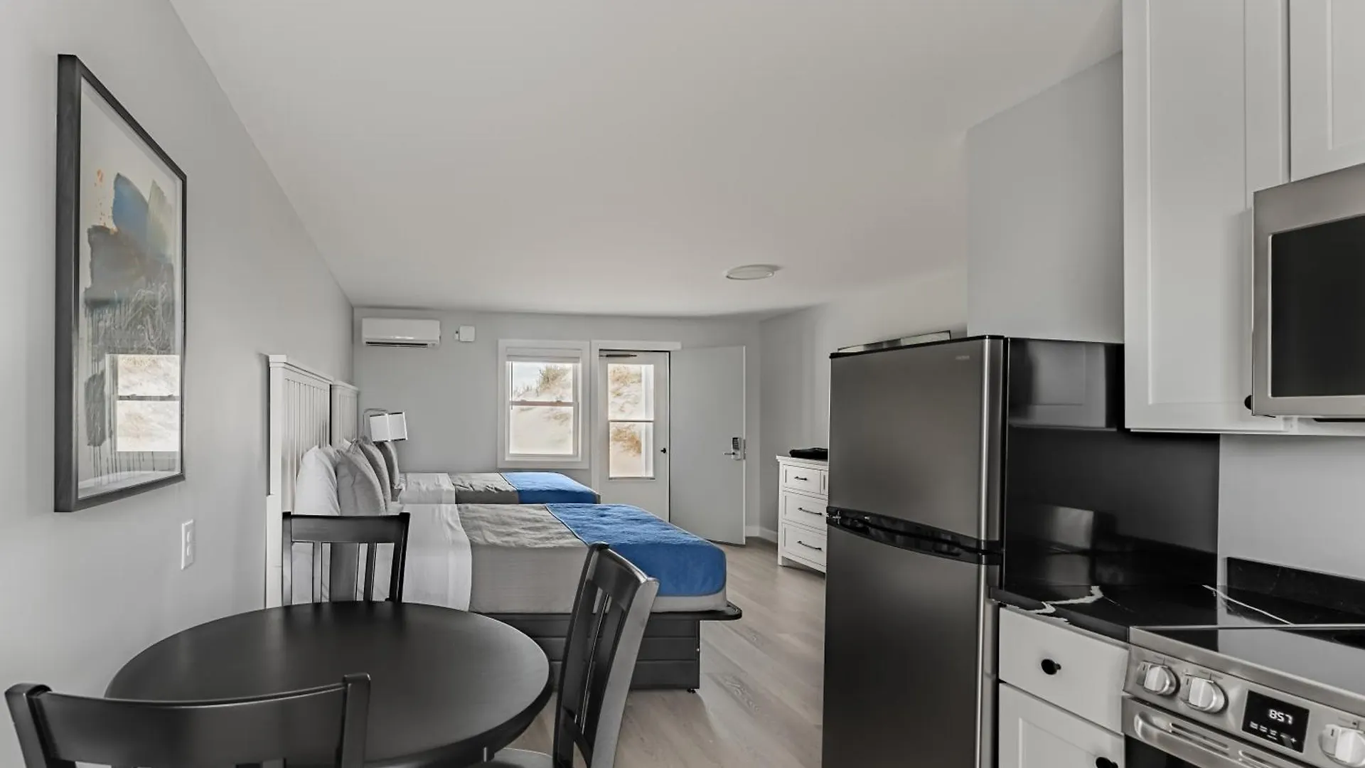 Mia's Boutique Hotel Nags Head