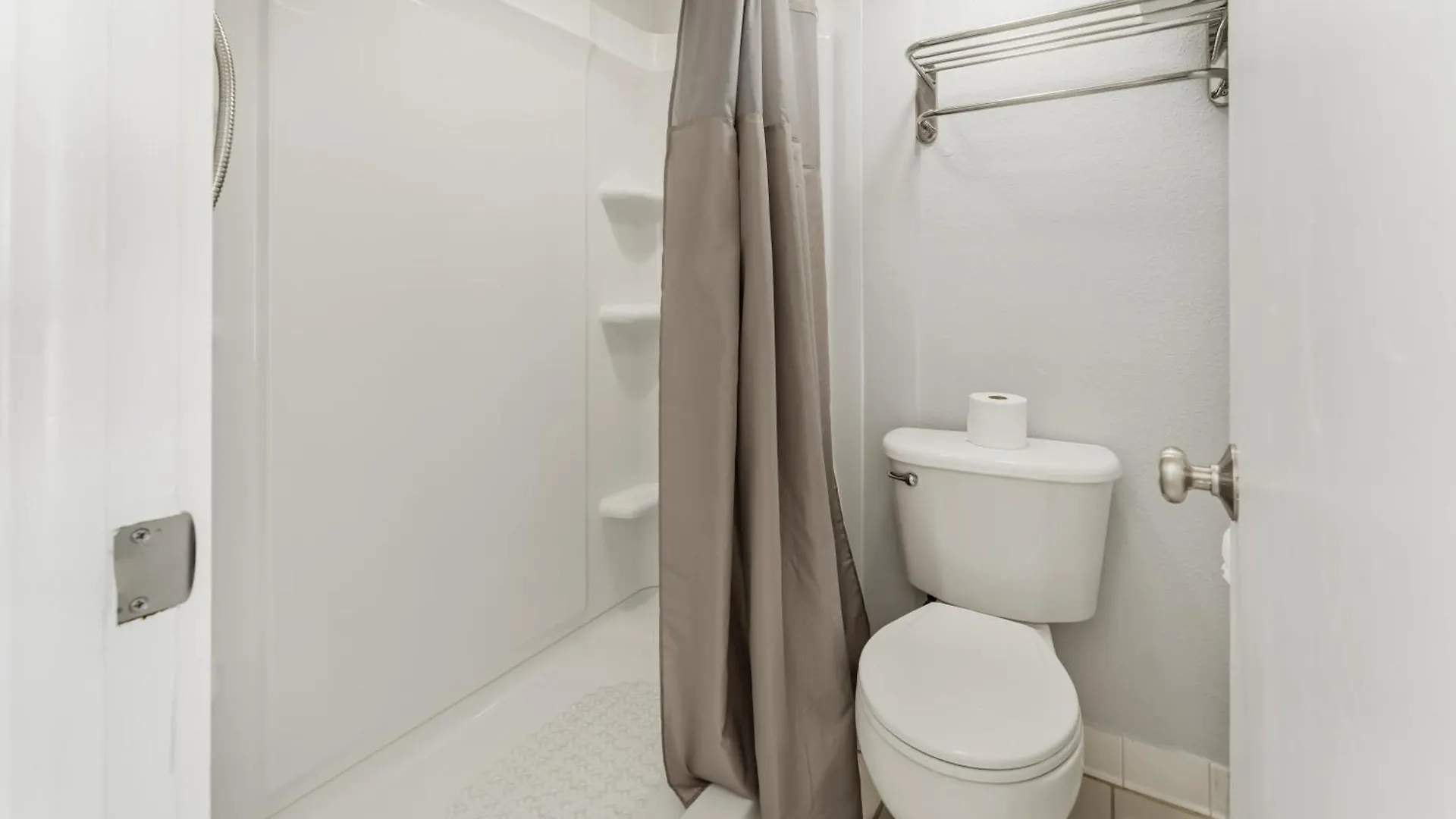 Hotel Mia's Boutique Nags Head