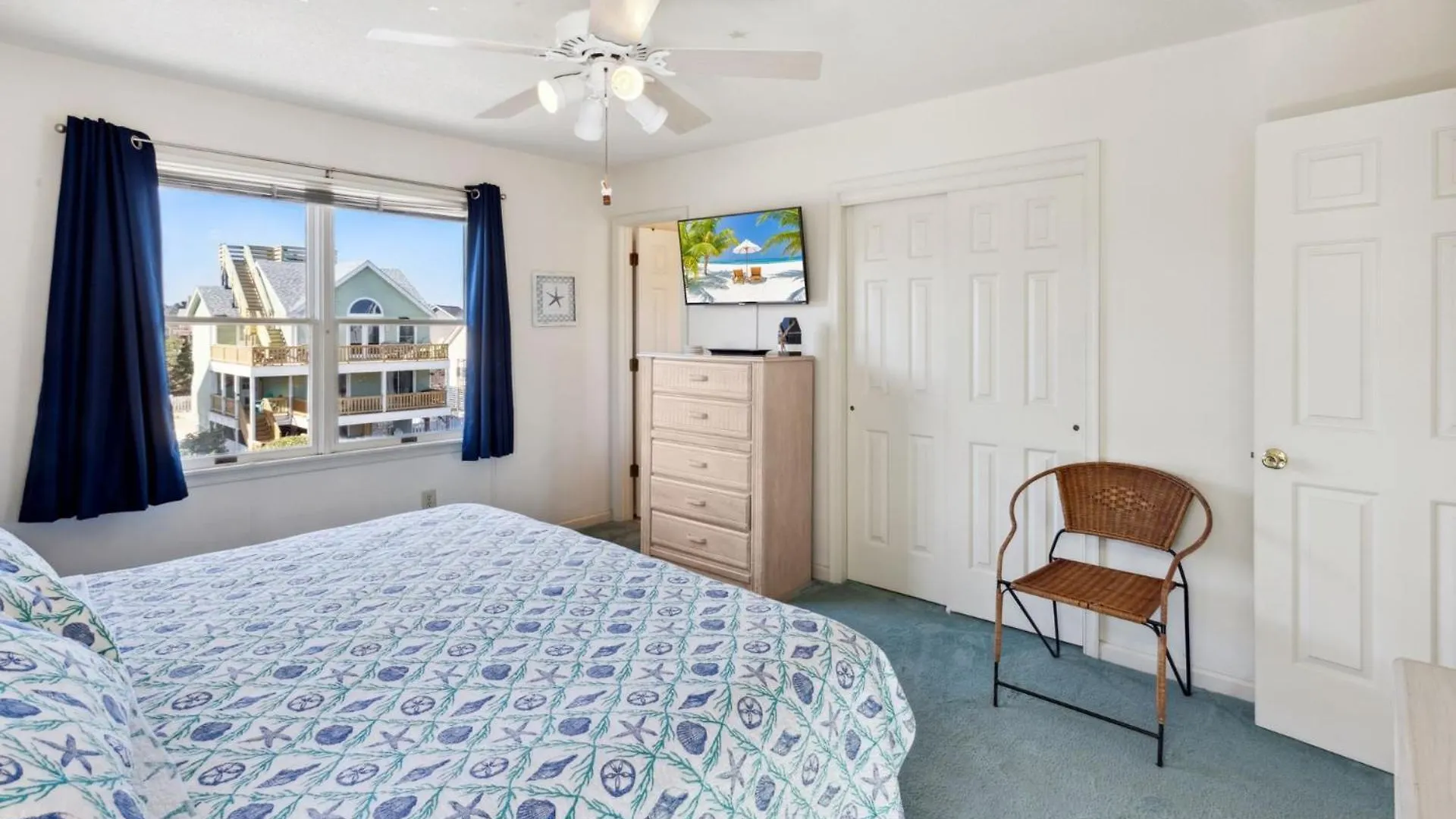 Holiday home 6133 Coastal Crave 3 Min Drive To *
