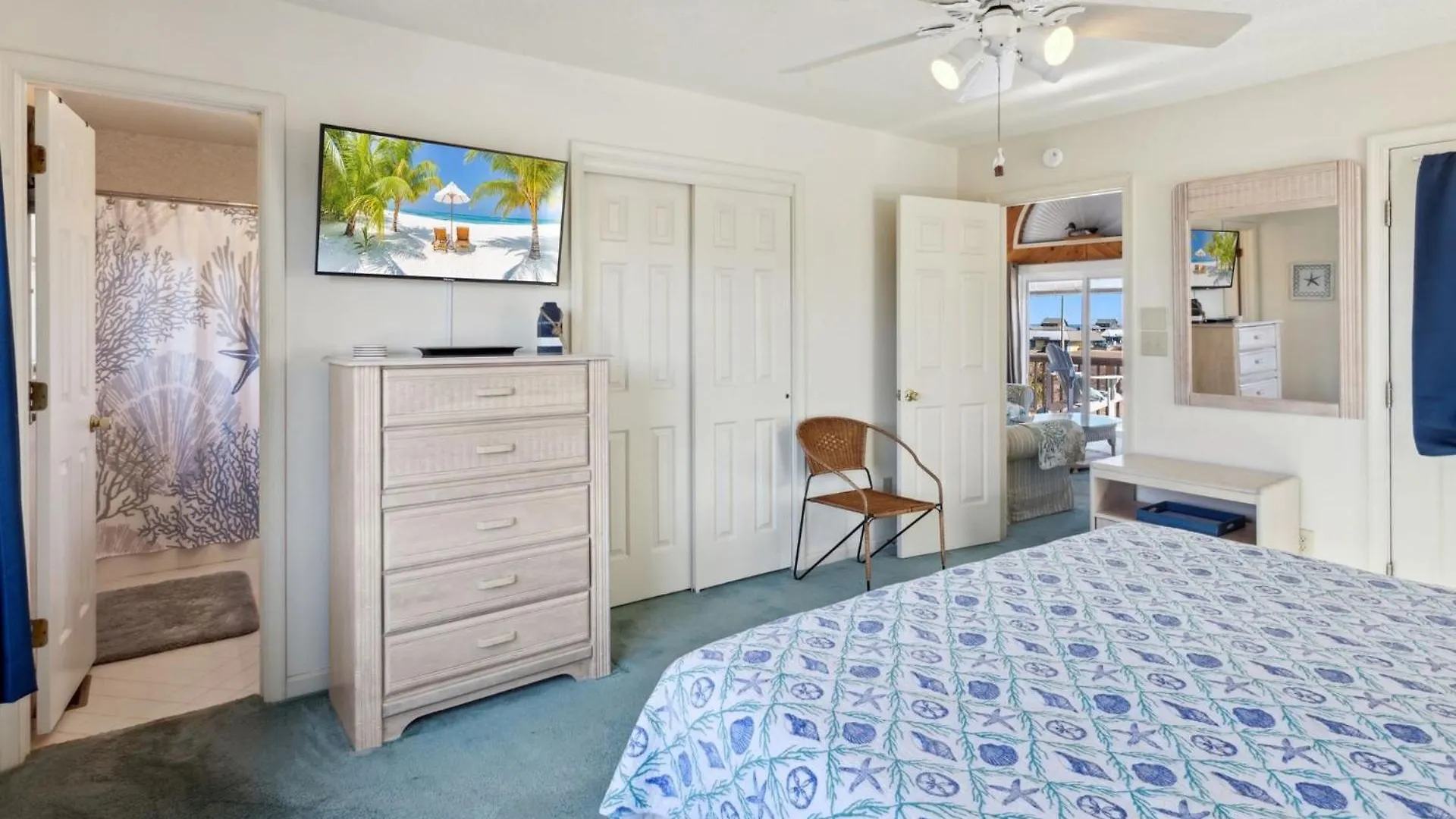 Holiday home 6133 Coastal Crave 3 Min Drive To
