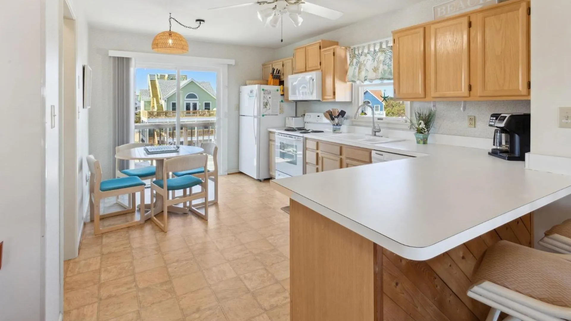6133 Coastal Crave 3 Min Drive To Holiday home *
