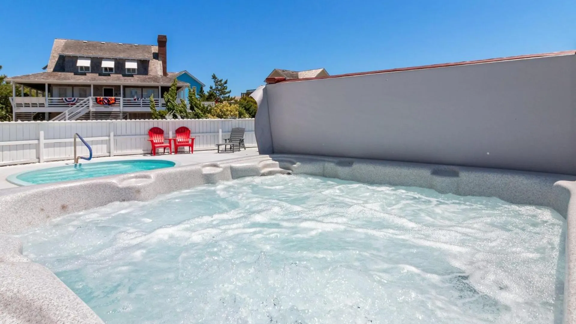 6170 Poolside Paradise 2 Min Walk To Pool
