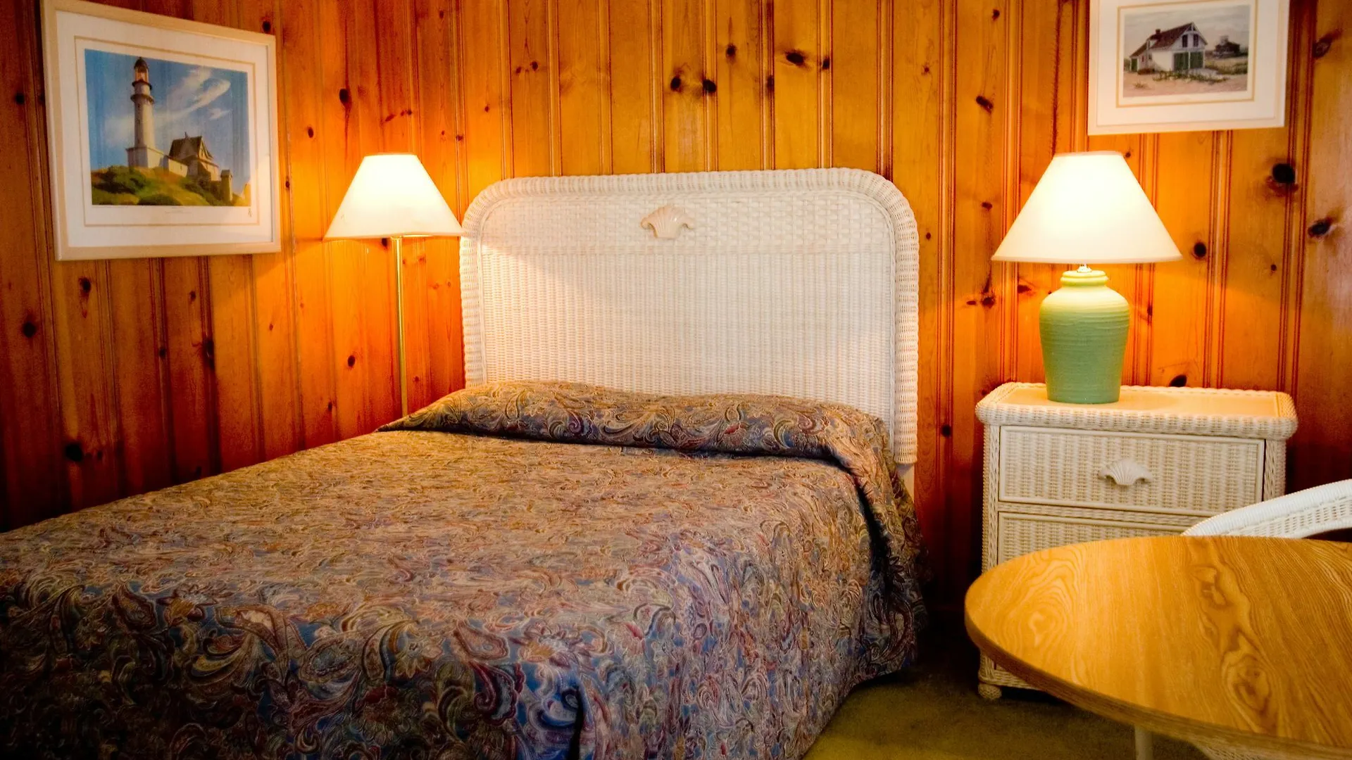 Owens' Motel 2*